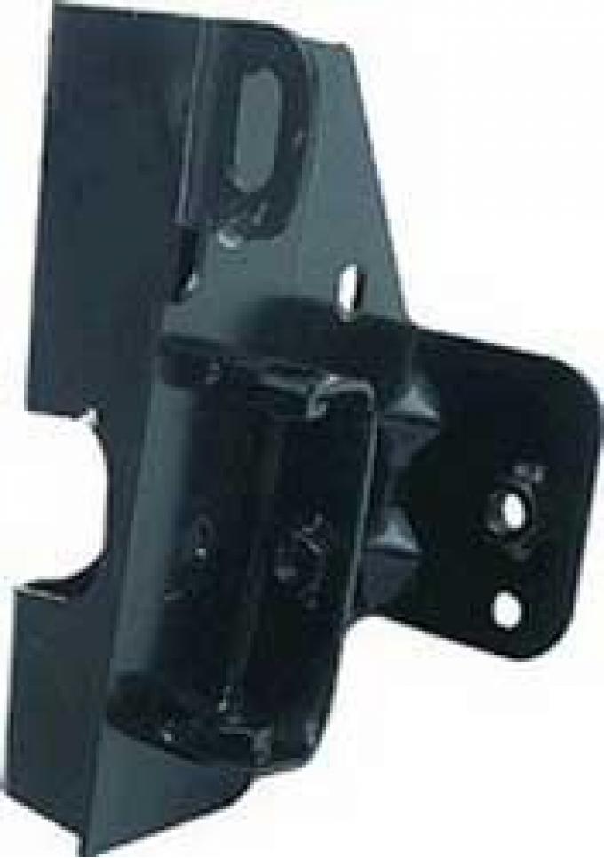 OER 1999-06 Silverado/Sierra 1500, Front Inner Bumper Bracket, Passenger Side RH T70404