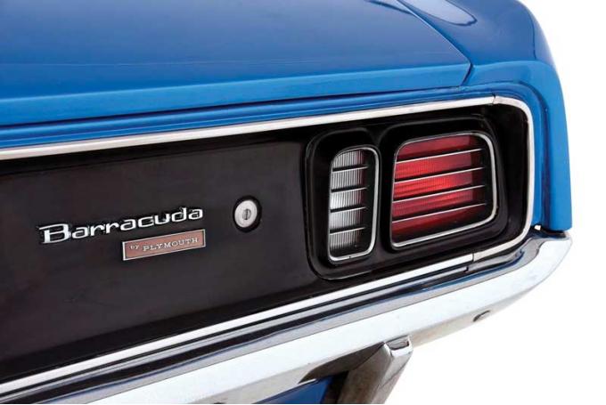 OER 1970-71 Plymouth Barracuda / 'Cuda Tail Panel Molding Set - 4 piece ME5062