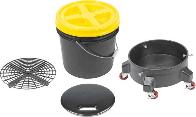 OER Grit Guard Deluxe Wash System 3.5 Gallon Black Pail with Yellow Lid - Dolly and Seat Cushion K89742